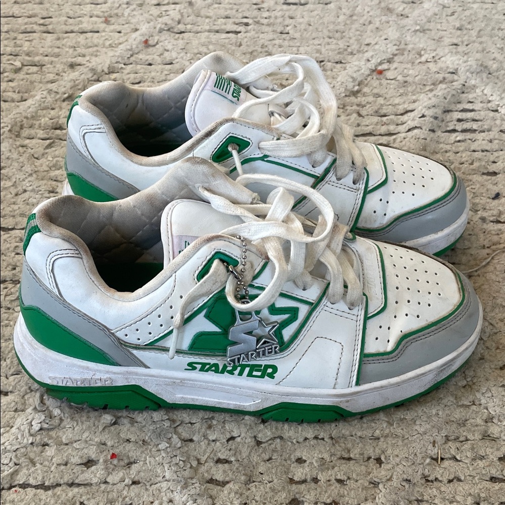 STARTER Green and White Sneakers size 8